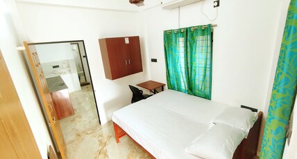 Pleasant Homes Room Type - Standard Double AC Room