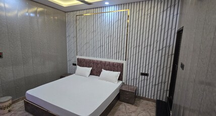 Hay Prabhu Room Type - Deluxe Double Bed Room