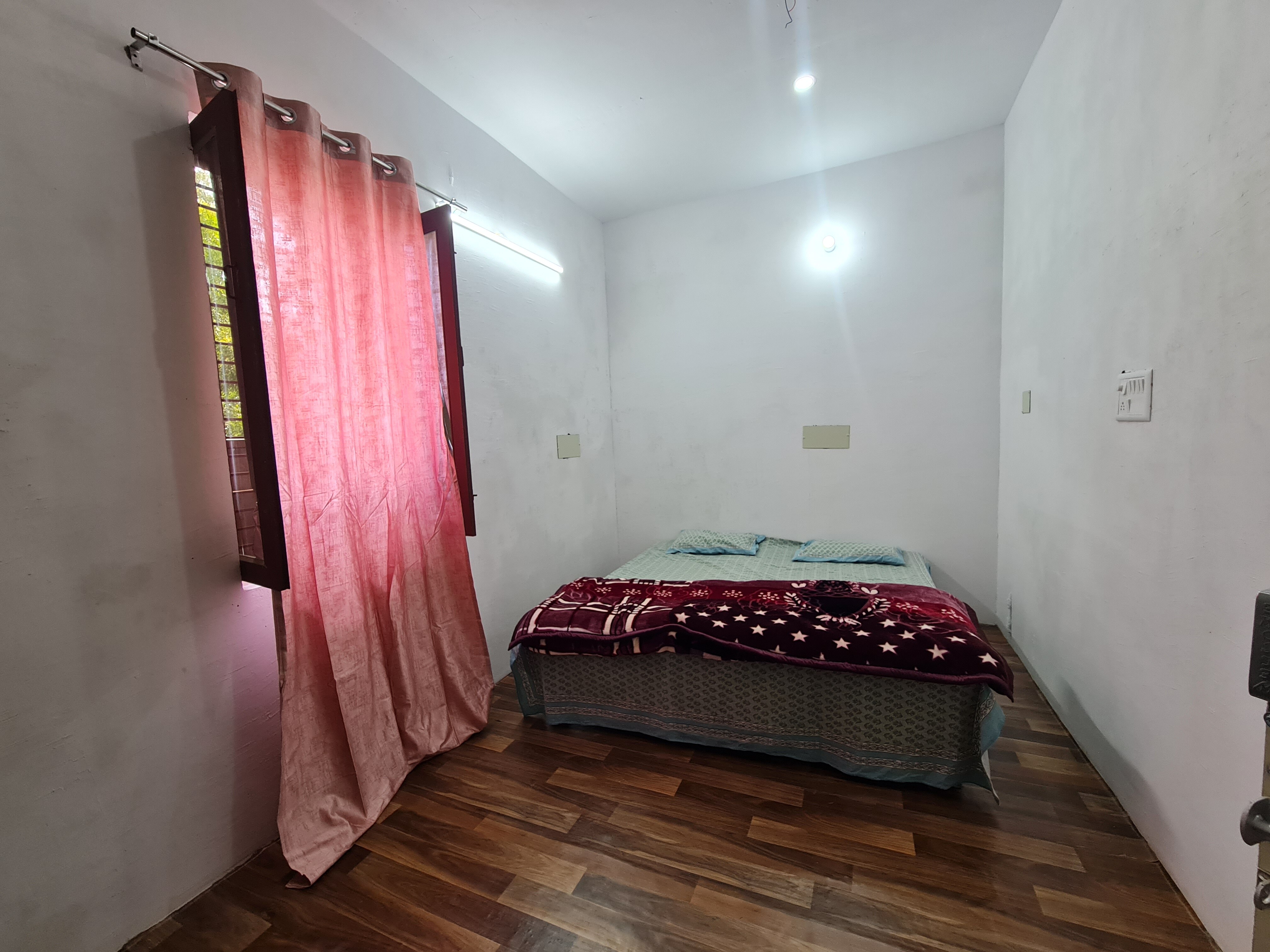 BALAJI HOMESTAY PRAYAGRAJ KUMBH - Tap to explore photos
