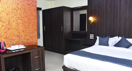 Hotel La Gowri Coorg Room Type - DELUXE DOUBLE ROOM - AC