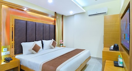 The Northern Palace @ 3 mins from Connaught Place Room Type - EXECUTIVE AC ROOM The Northern Palace @ 3 mins from Connaught Place Room Type - EXECUTIVE AC ROOM