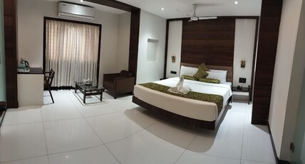 Hotel Lumbinis Grand Room Type - Tulip Premium Class Suite