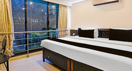 Townhouse Oak Ballygunge Formerly Hotel Lovelock Room Type - Classic Townhouse Oak Ballygunge Formerly Hotel Lovelock Room Type - Classic