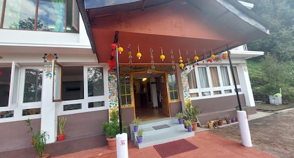 Norbulingka Retreat Room Type - Deluxe Room