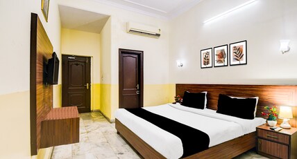 Collection O Raja Park Jaipur Formerly Maan Heritage Room Type - Premium