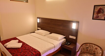 POORVA RESIDENCY Room Type - PREMIUM AC