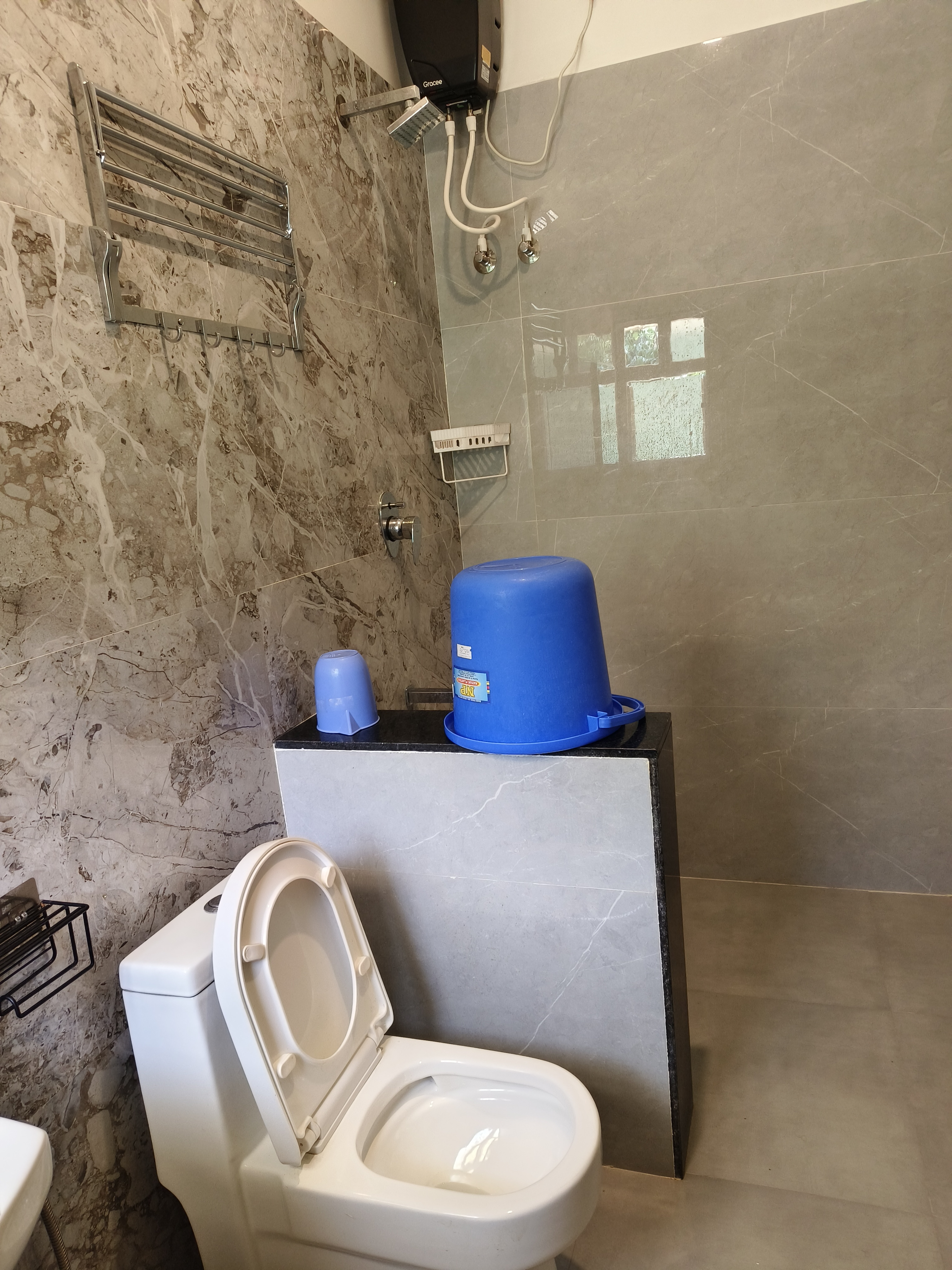 Rio Vista Farmstay - Tap to explore photos