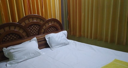 Krisarnit (KSN) Paying Guest House Room Type - A.C. Double Bed Room with Private Bathroom(Western) Krisarnit (KSN) Paying Guest House Room Type - A.C. Double Bed Room with Private Bathroom(Western)