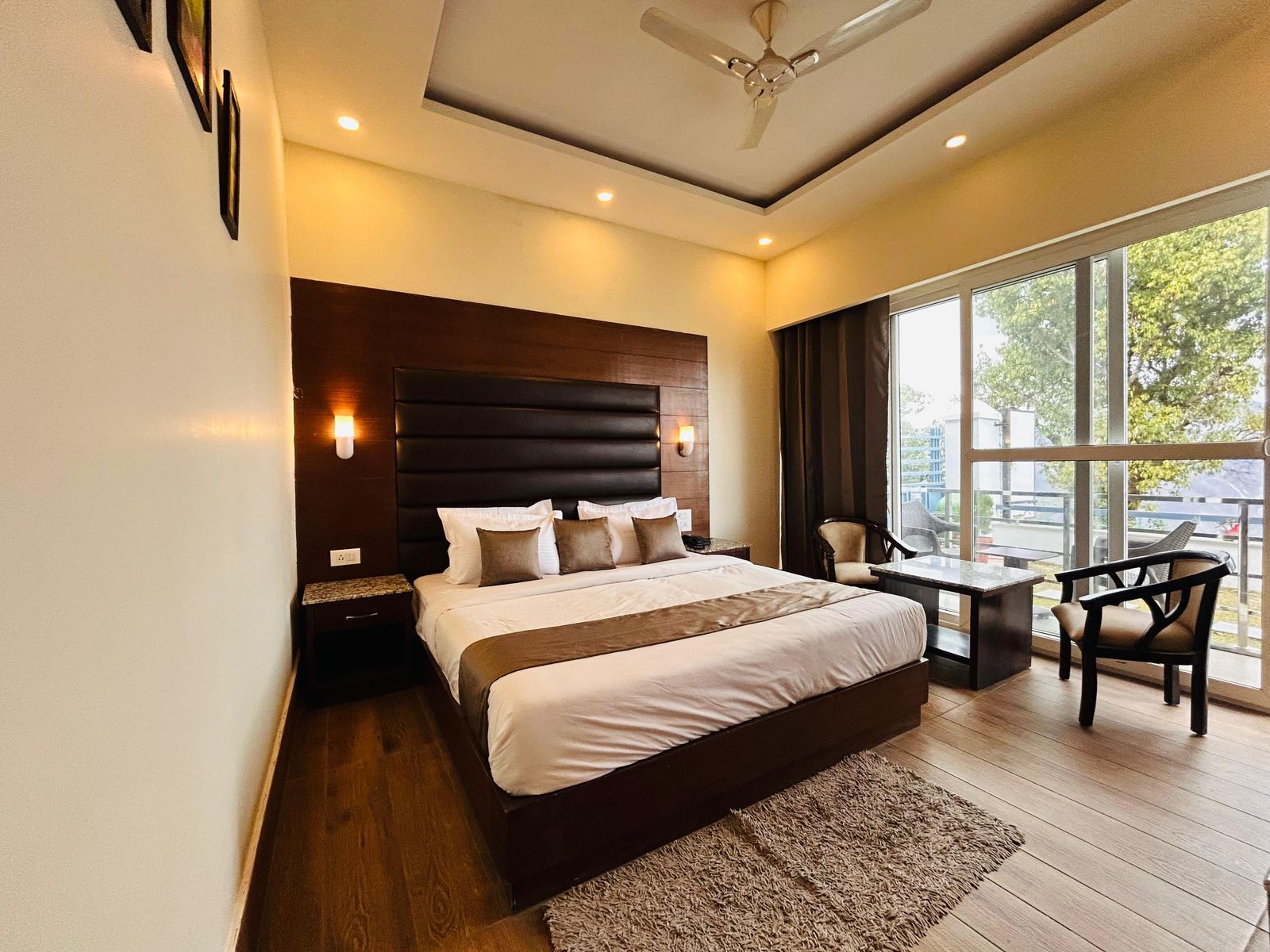 Hotel JS INN Mussoorie - Tap to explore photos
