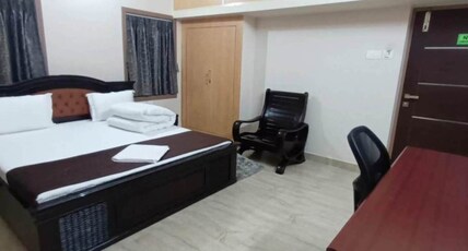 HOTEL PRATISTHA PARADISE Room Type - Premium Executive