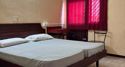 Hotel Residency Room Type - Deluxe Double Room - Non AC