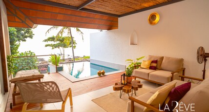 La Reve The Beach Villa Room Type - Premium Pool Villa