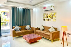 Instay 2729|Luxe 2BHK Apt near Medanta and Artemis