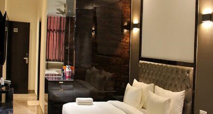 Hotel Aman Palace Room Type - Suite Room
