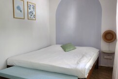 Florin Stays - Hydrangea