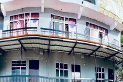 Gunsola's Homestay | WIFI | Amidst Nature