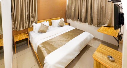 Hotel Nova Shine Room Type - SHINE PREMIUM AC ROOM