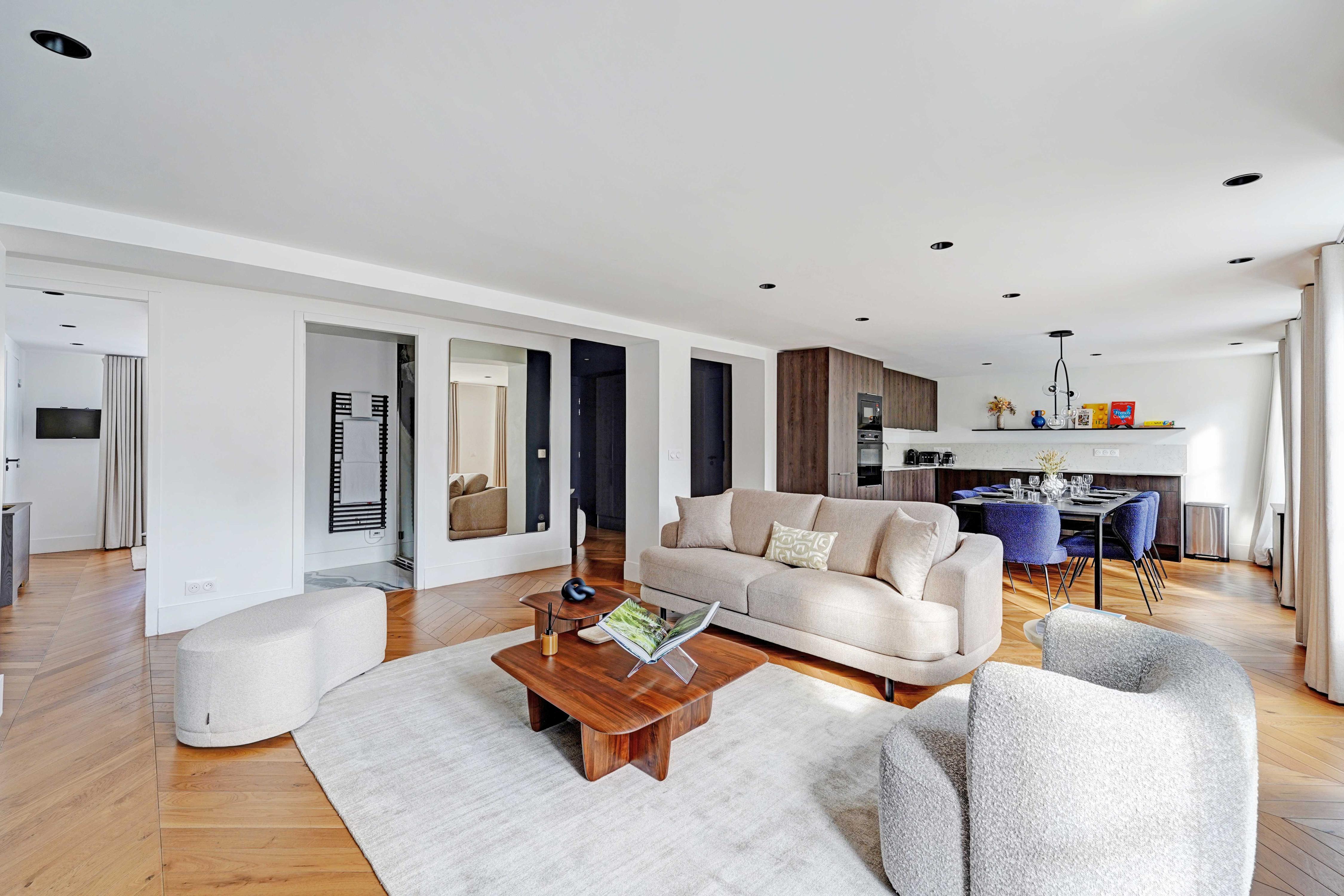 Exceptional apartment - 4BR/10P - Opera - Tap to explore photos