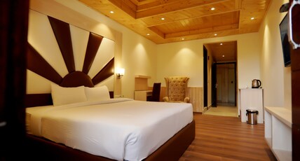 The Jungle Mountain Retreat Room Type - Standard Room(Attic Rooms)