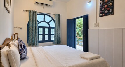 Moustache Khajuraho Room Type - Deluxe Private Room with AC | Attached Bathroom| Balcony