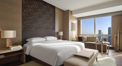 Park Hyatt Guangzhou Room Type - 1 King Bed, Pearl River View Park Hyatt Guangzhou Room Type - 1 King Bed, Pearl River View