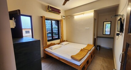 Sai Sharad Guest House Room Type - Budget twin room