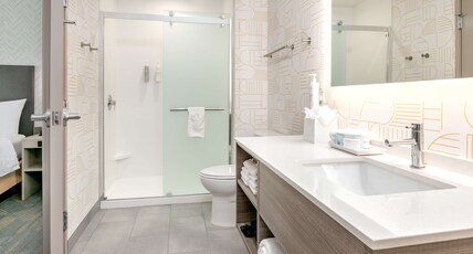 Home2 Suites by Hilton Huntsville, TX Room Type - 1 KING 1BEDROOM SUITE