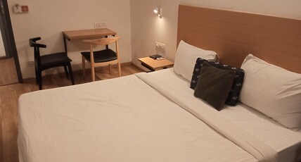 Aura44 Room Type - Mod