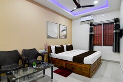 Super Hotel O SS INN