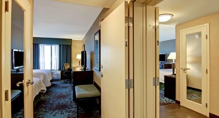 Hampton Inn by Hilton Toronto Airport Corporate Centre Room Type - 2 QUEEN BEDS NONSMOKING