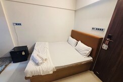Studio Apartment near airport