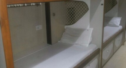 Modern Guest House Room Type - Non Ac Dormitory Bed