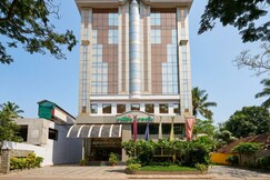 RubyArena - A Luxurious Business Hotel