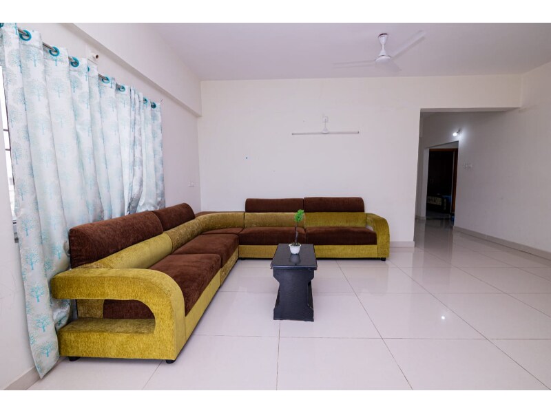 Tirupati Happy Homestay - Tap to explore photos