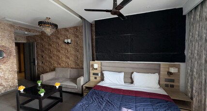 Supernova stays Room Type - Bedroom