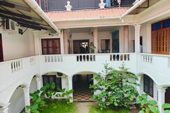 Princess Dutch Bungalow | Heritage Stay Fort Kochi