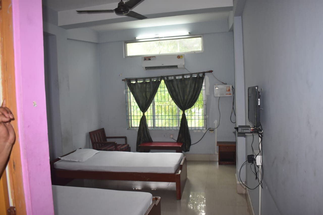 Hotel Bluemoon,Golaghat - Tap to explore photos