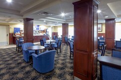 Holiday Inn Express Hotel & Suites Edson