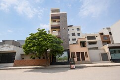 FabHotel Green Lotus