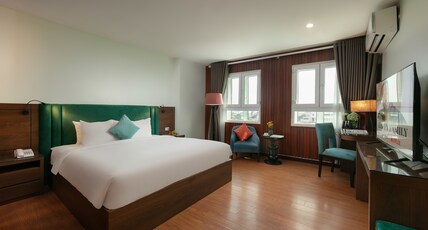 Hanoi Anise Hotel and Spa Room Type - Anise Suite Park View