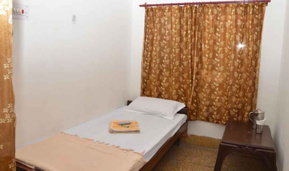 MANNAT GUEST HOUSE - Tap to explore photos