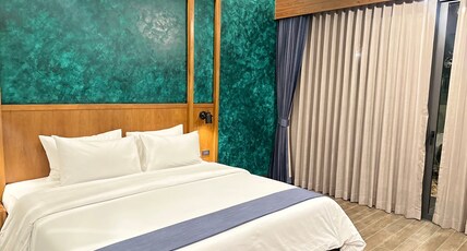 R-MAR Resort and Spa Hotel Room Type - Premier Garden View Double