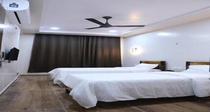 Hotel D Square Room Type - Deluxe Twin Room