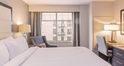 CopperLeaf Boutique Hotel & Spa, BW Premier Collection Room Type - 1 King Bed, Non-Smoking, Walk In Shower, Work Desk, Microwave And Refrigerator, Mini Bar, Safe