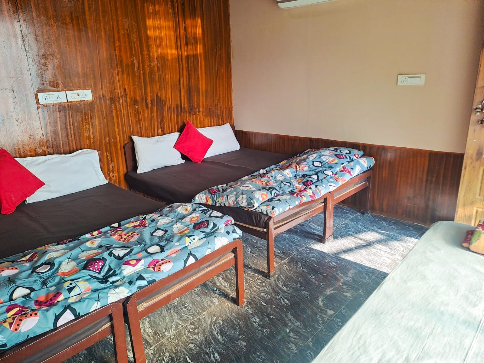 Shree G Cottage & Home - Rishikesh - Tap to explore photos