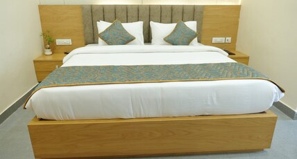 Hotel sannidhi emerald Room Type - Premium Plus Room