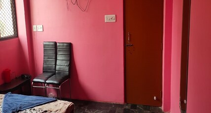 hotel chandan Room Type - Deluxe Room AC