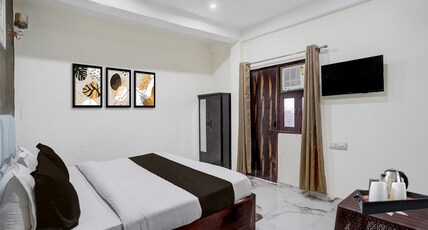 Hotel O Gaur City Centre Noida Formerly Dreamland Residency Room Type - Classic Hotel O Gaur City Centre Noida Formerly Dreamland Residency Room Type - Classic