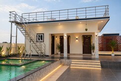Sea pearl villa a two bedroom with pool