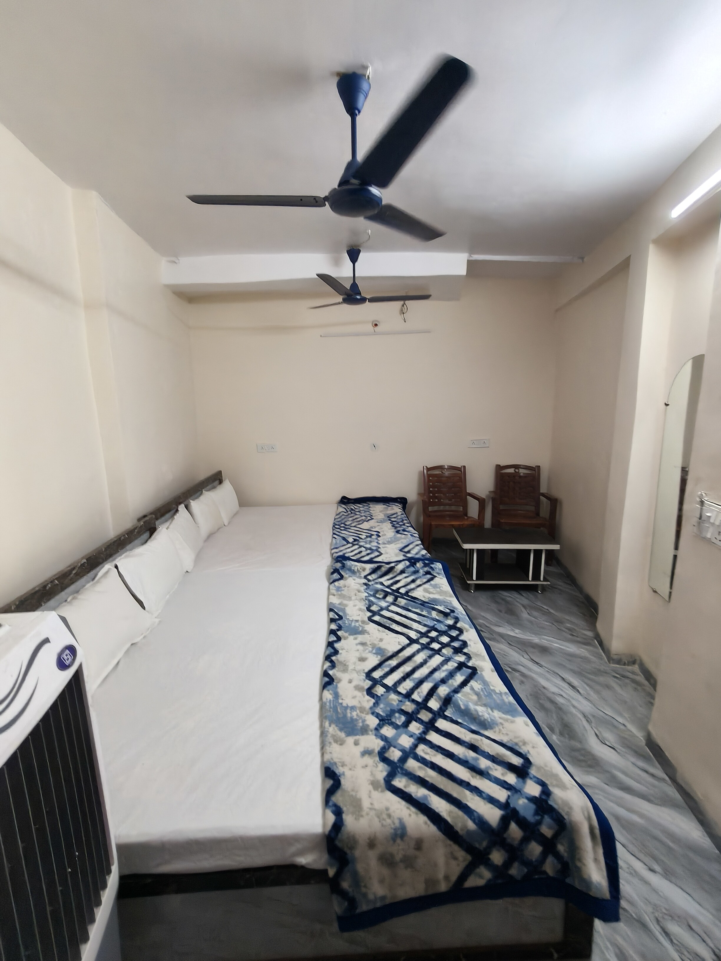 Onans Villa Homestay, Ujjain - Tap to explore photos